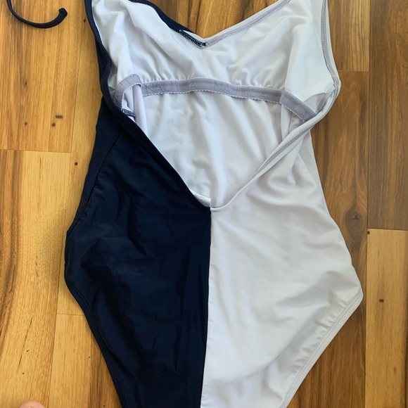 Nautica swimsuit - Picture 3 of 3